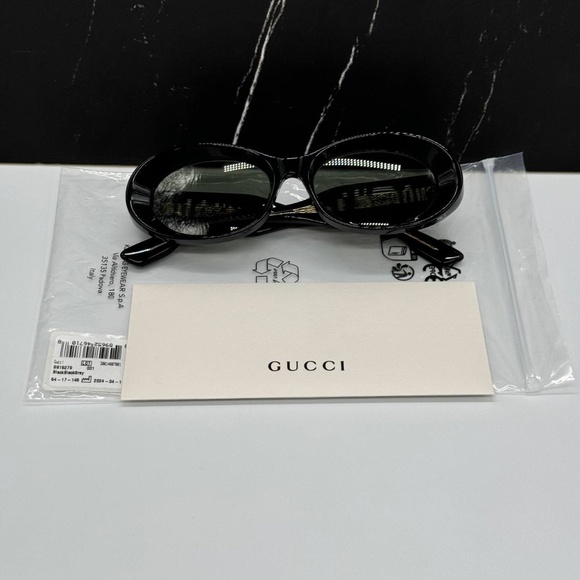NEW GG1527S 001 GUCCI BLACK GREY OVAL WOMEN GUCCI SUNGLASSES - Picture 11 of 12